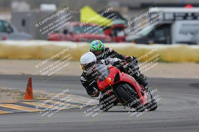 media/Jan-15-2023-SoCal Trackdays (Sun) [[c1237a034a]]/Turn 2 Set 1 (1145am)/